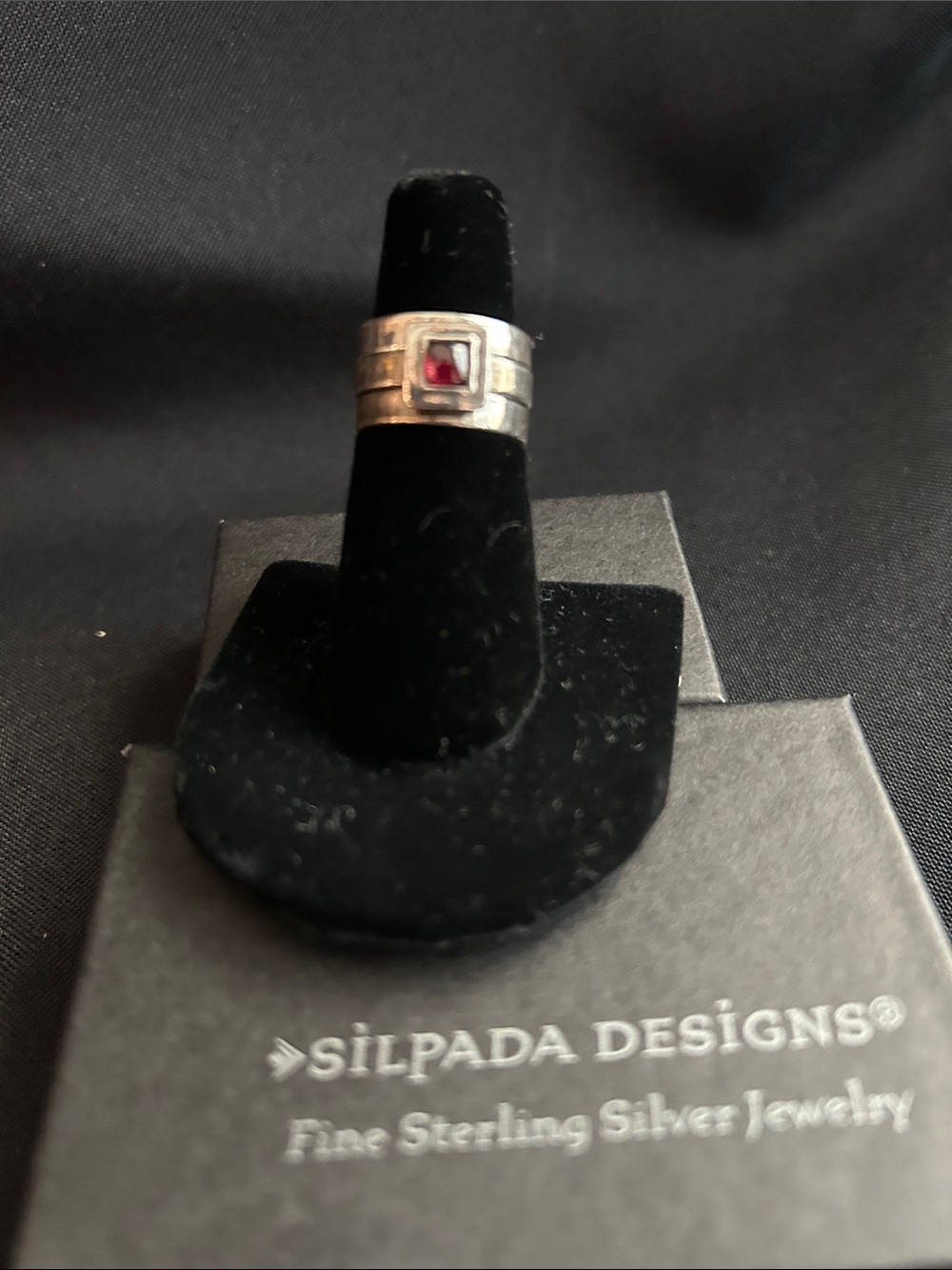 Silpada R0949 Sterling Silver Ring with Garnet Stone